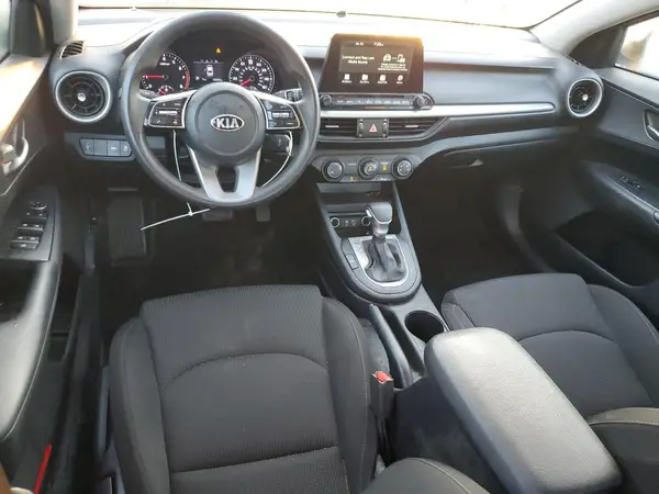 3KPF24AD8ME267235 2021 KIA FORTE - Image 8