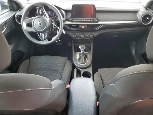 3KPF24AD8ME268482 2021 KIA FORTE - Image 8
