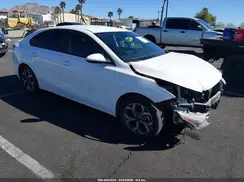 3KPF24AD8ME268627 2021 KIA FORTE