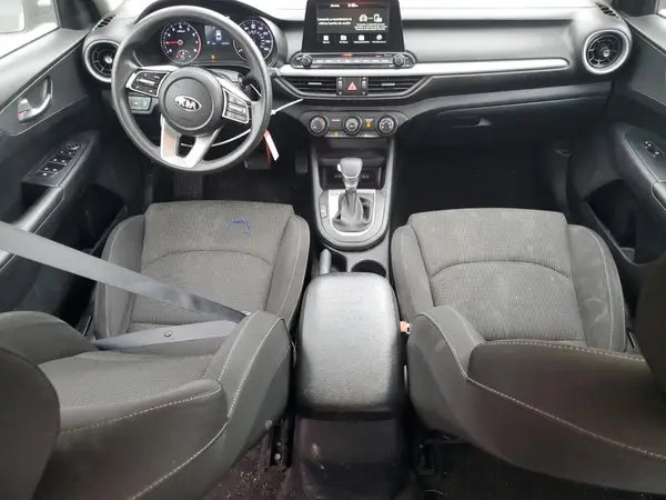3KPF24AD8ME269373 2021 KIA FORTE - Image 8