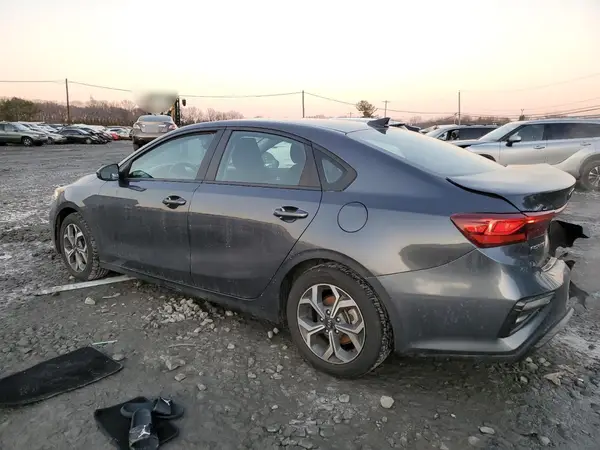3KPF24AD8ME269793 2021 KIA FORTE - Image 2