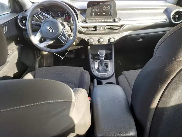 3KPF24AD8ME271687 2021 KIA FORTE - Image 8