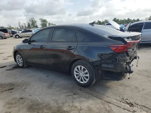 3KPF24AD8ME274895 2021 KIA FORTE - Image 2