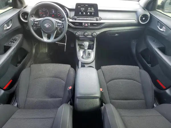 3KPF24AD8ME274895 2021 KIA FORTE - Image 8