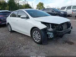 3KPF24AD8ME275948 2021 KIA FORTE