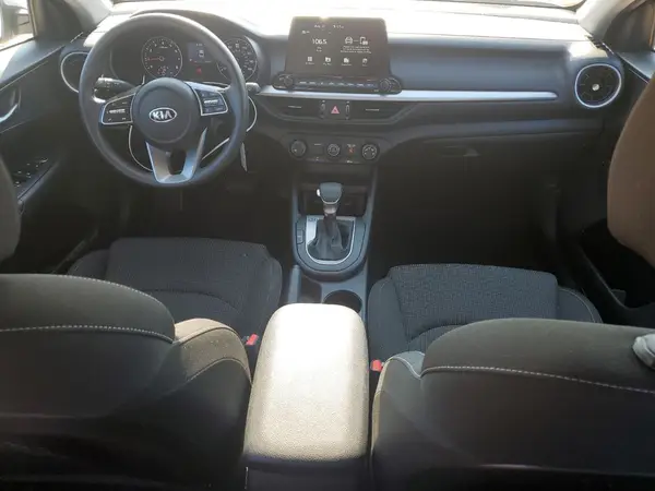 3KPF24AD8ME276565 2021 KIA FORTE - Image 8