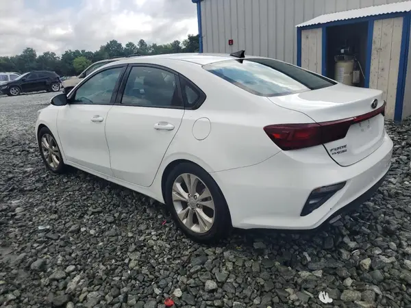 3KPF24AD8ME276727 2021 KIA FORTE - Image 2