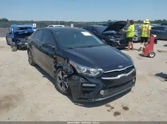 3KPF24AD8ME278302 2021 KIA FORTE