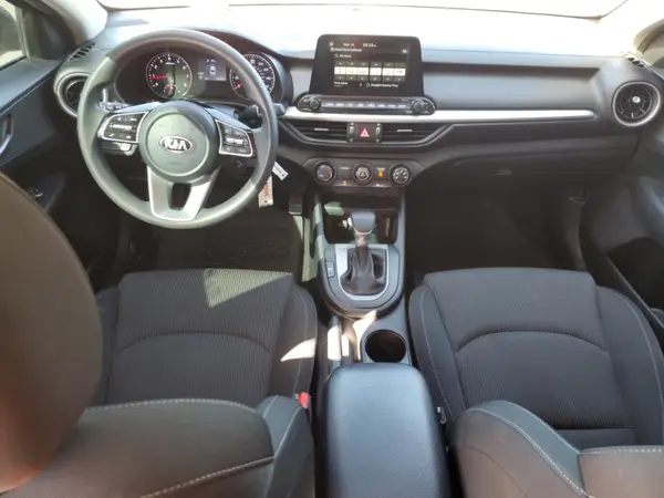 3KPF24AD8ME280065 2021 KIA FORTE - Image 8