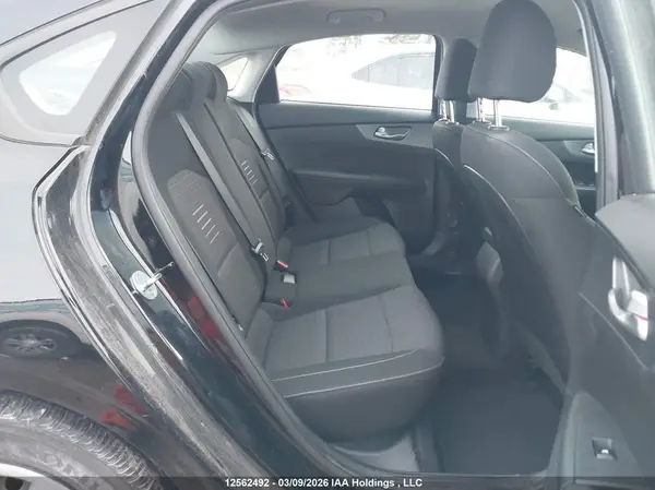 3KPF24AD8ME282723 2021 KIA FORTE - Image 8