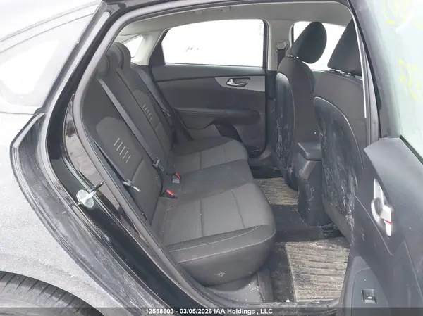 3KPF24AD8ME283337 2021 KIA FORTE - Image 8