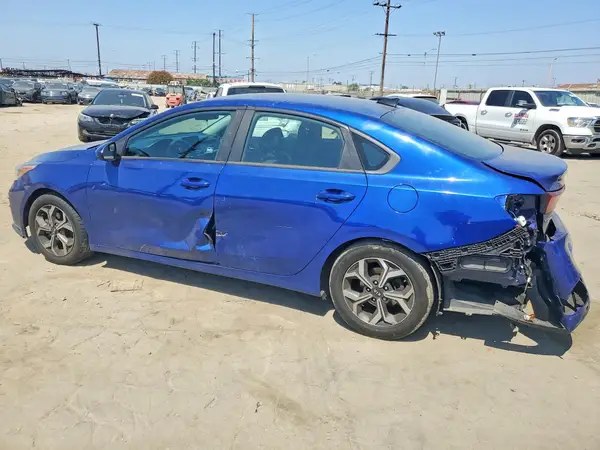 3KPF24AD8ME283807 2021 KIA FORTE - Image 2