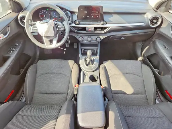 3KPF24AD8ME286092 2021 KIA FORTE - Image 8