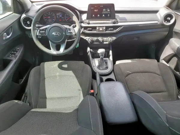 3KPF24AD8ME289008 2021 KIA FORTE - Image 8