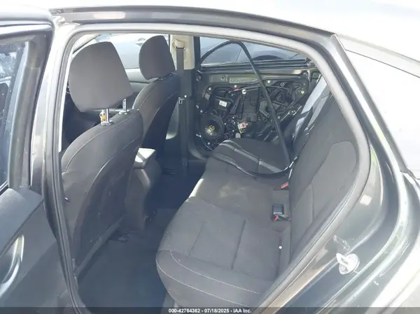 3KPF24AD8ME289221 2021 KIA FORTE - Image 8