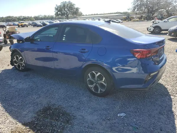 3KPF24AD8ME293205 2021 KIA FORTE - Image 2