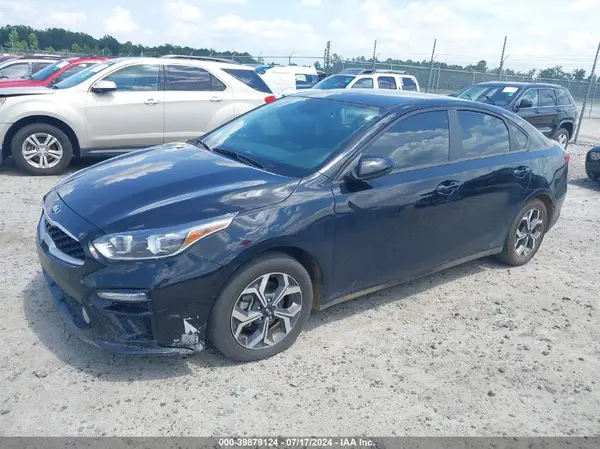 3KPF24AD8ME294015 2021 KIA FORTE - Image 2