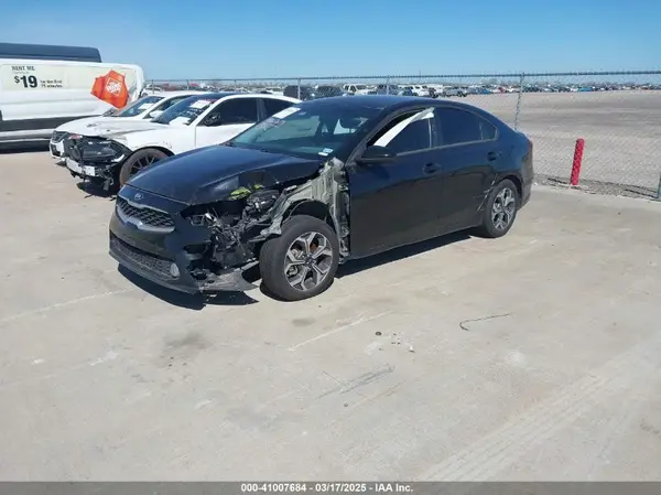 3KPF24AD8ME297528 2021 KIA FORTE - Image 2