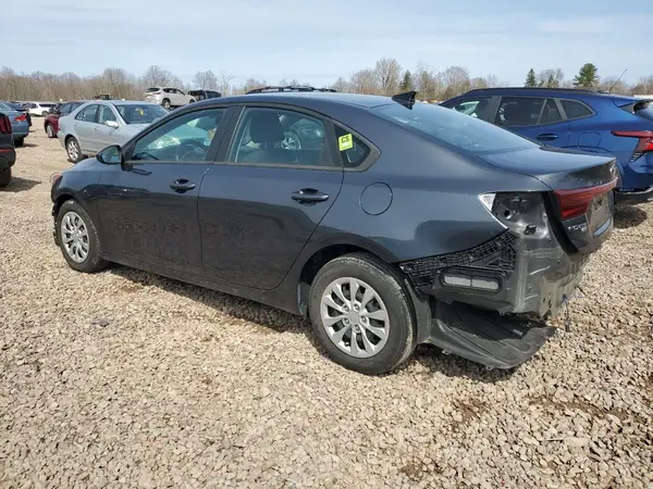 3KPF24AD8ME299246 2021 KIA FORTE - Image 2