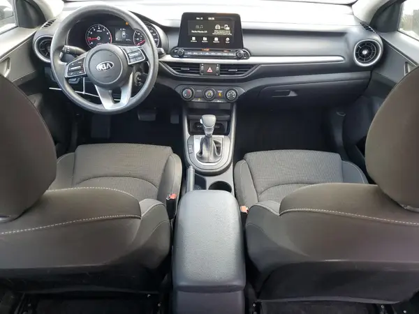 3KPF24AD8ME300766 2021 KIA FORTE - Image 8
