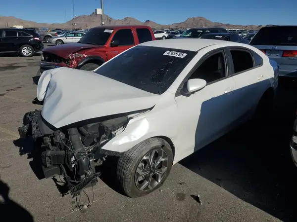 3KPF24AD8ME306177 2021 KIA FORTE - Image 1