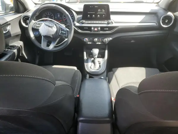 3KPF24AD8ME306471 2021 KIA FORTE - Image 8