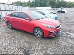 3KPF24AD8ME311671 2021 KIA FORTE