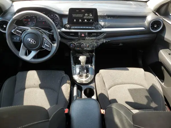 3KPF24AD8ME312206 2021 KIA FORTE - Image 8