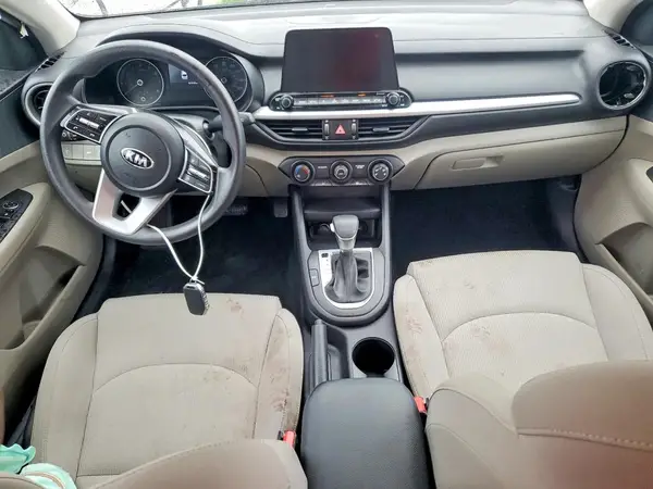 3KPF24AD8ME315767 2021 KIA FORTE - Image 8