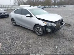 3KPF24AD8ME317907 2021 KIA FORTE