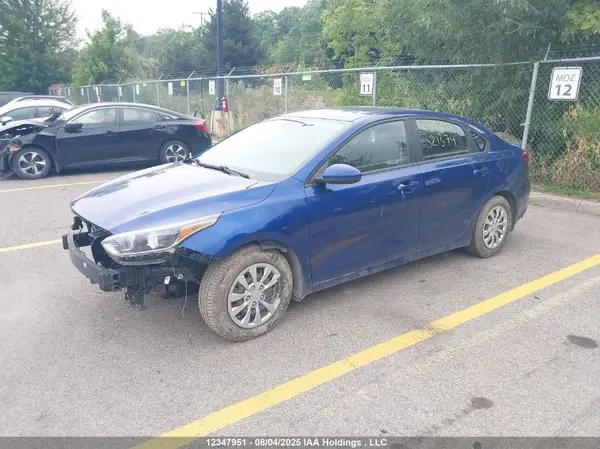 3KPF24AD8ME321374 2021 KIA FORTE - Image 2