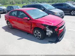 3KPF24AD8ME324601 2021 KIA FORTE