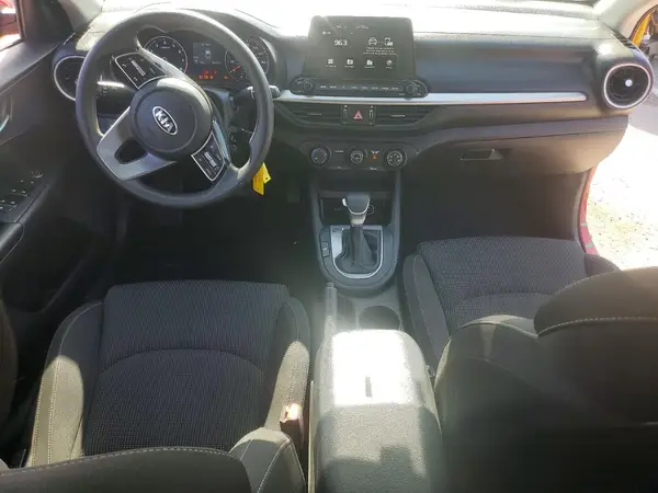 3KPF24AD8ME325408 2021 KIA FORTE - Image 8