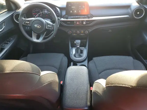3KPF24AD8ME327417 2021 KIA FORTE - Image 8