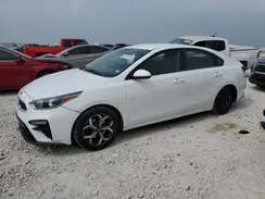 3KPF24AD8ME327563 2021 KIA FORTE
