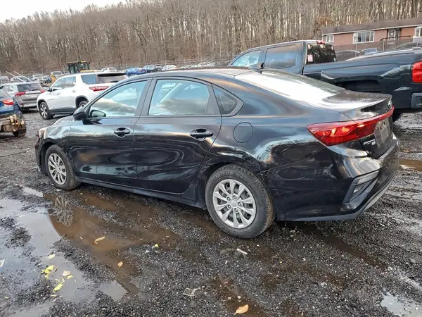 3KPF24AD8ME328504 2021 KIA FORTE - Image 2