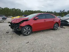 3KPF24AD8ME330673 2021 KIA FORTE