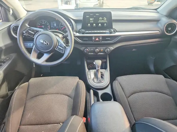 3KPF24AD8ME330804 2021 KIA FORTE - Image 8