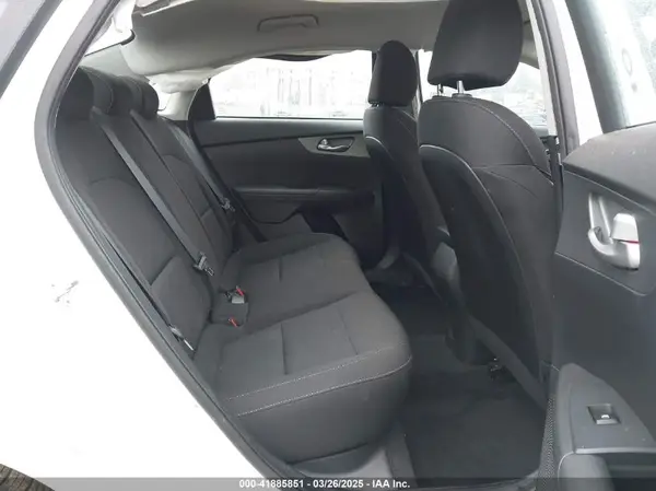 3KPF24AD8ME332309 2021 KIA FORTE - Image 8