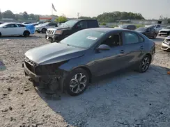 3KPF24AD8ME332679 2021 KIA FORTE
