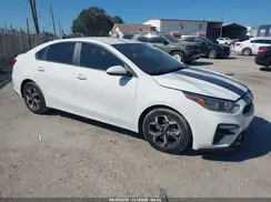 3KPF24AD8ME335131 2021 KIA FORTE
