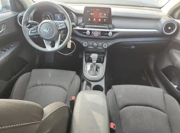 3KPF24AD8ME338031 2021 KIA FORTE - Image 8
