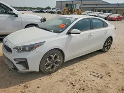 3KPF24AD8ME339339 2021 KIA FORTE