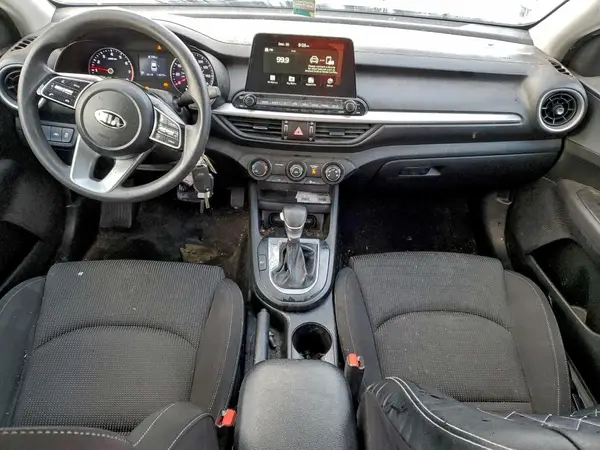 3KPF24AD8ME339647 2021 KIA FORTE - Image 8