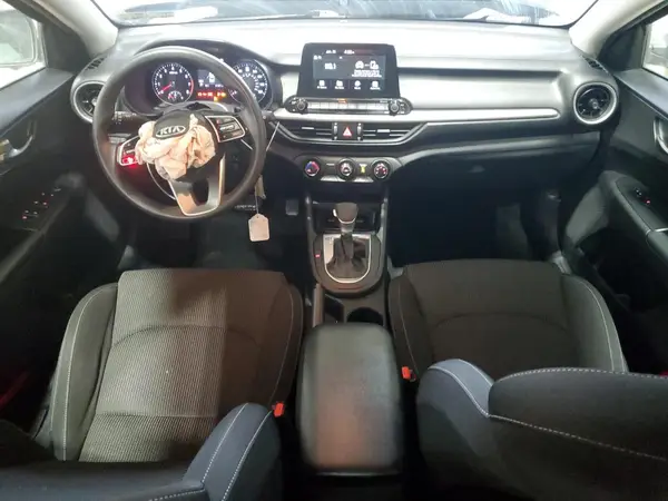 3KPF24AD8ME342158 2021 KIA FORTE - Image 8