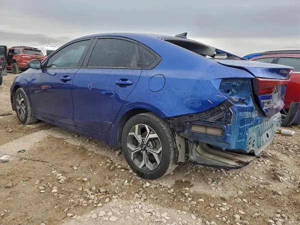3KPF24AD8ME343391 2021 KIA FORTE - Image 2
