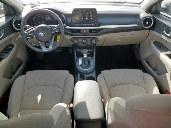 3KPF24AD8ME345111 2021 KIA FORTE - Image 8