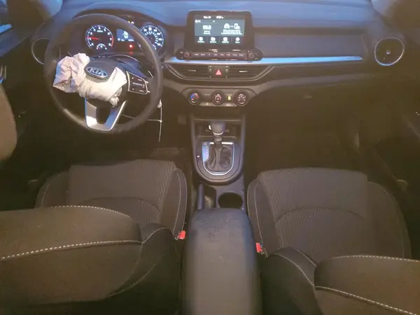 3KPF24AD8ME346369 2021 KIA FORTE - Image 8