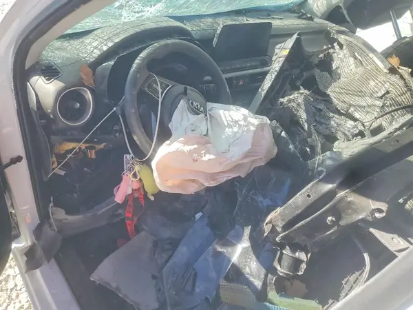 3KPF24AD8ME347988 2021 KIA FORTE - Image 8