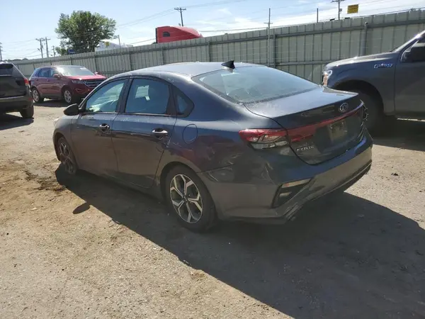 3KPF24AD8ME348008 2021 KIA FORTE - Image 2